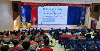 180 sinh viên Đại học Bách khoa Đà nẵng đã tham gia buổi hội thảo do Accretech tổ chức